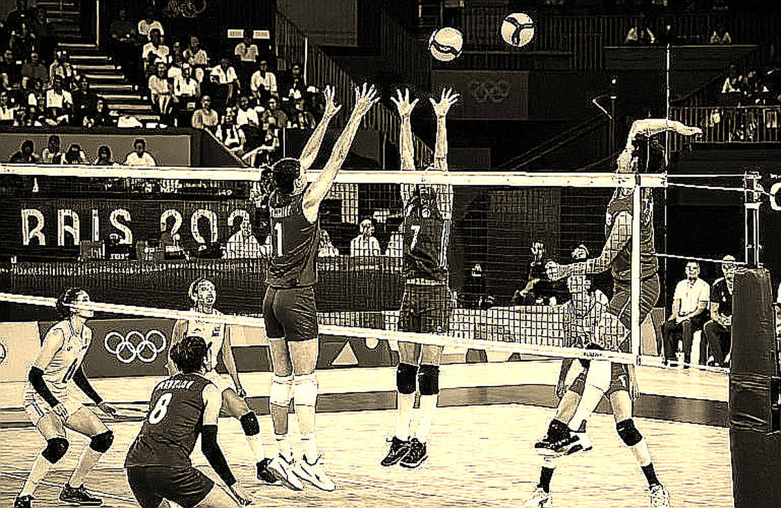 Kentucky quật ngã Louisville 3-1: bốn tay đập, một set 29-27 và cú đảo chiều từ .079 lên .420