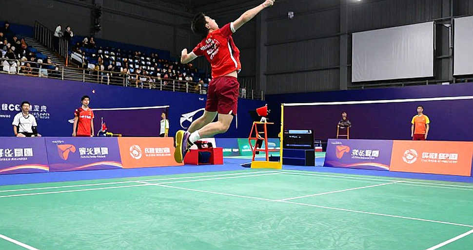 Mahoor Shahzad, 23 phút và người tiên phong không có người kế nhiệm